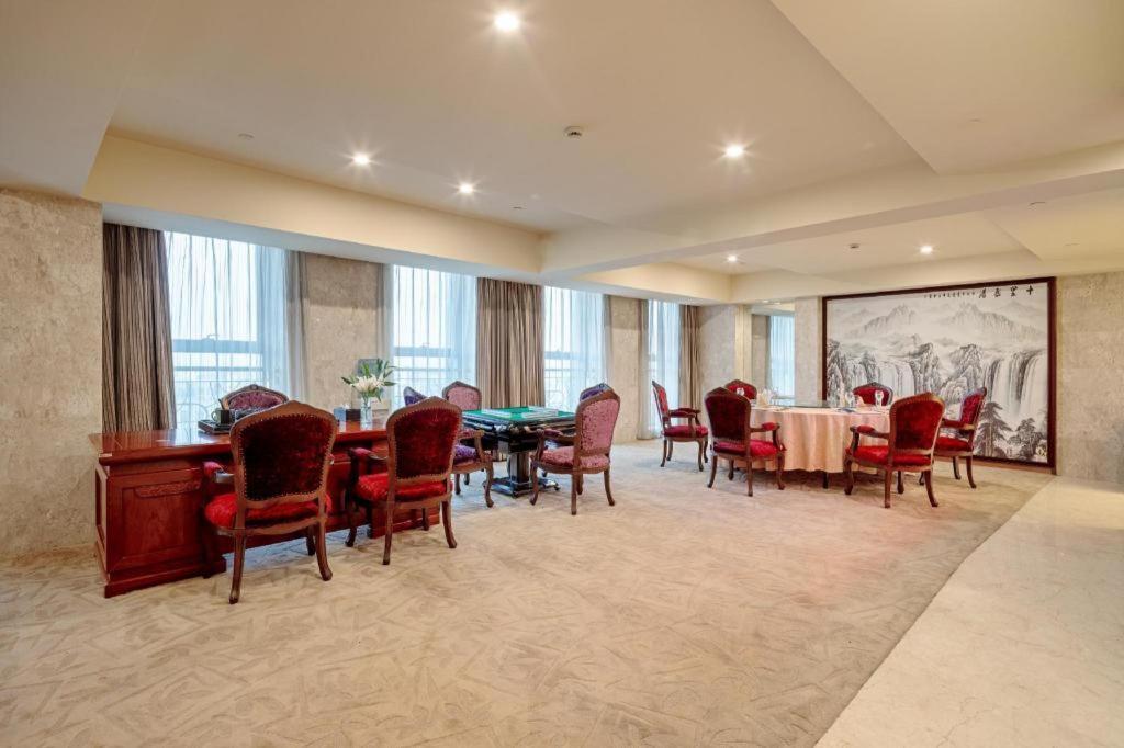 Hotel Gardenview 5*